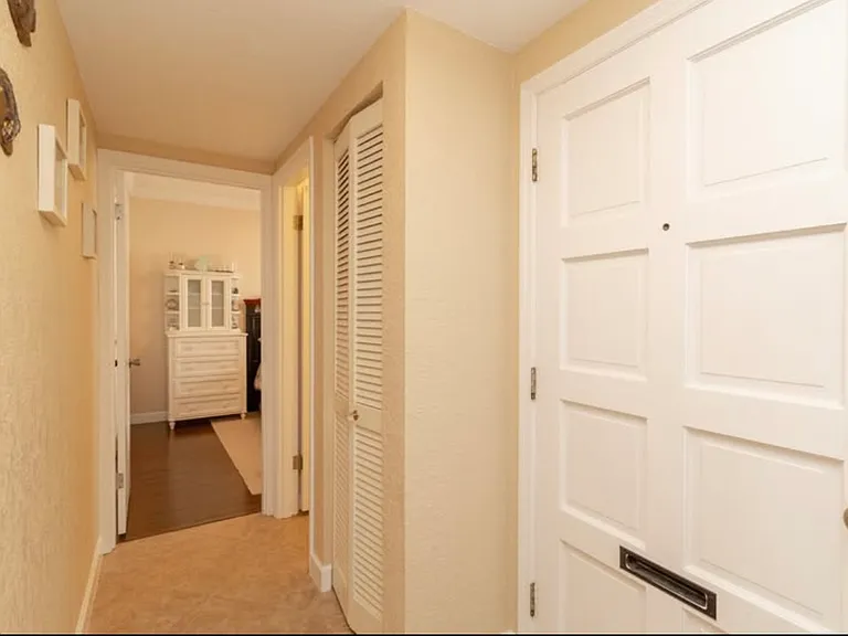 5888 Driftwood Pl — Photo 13