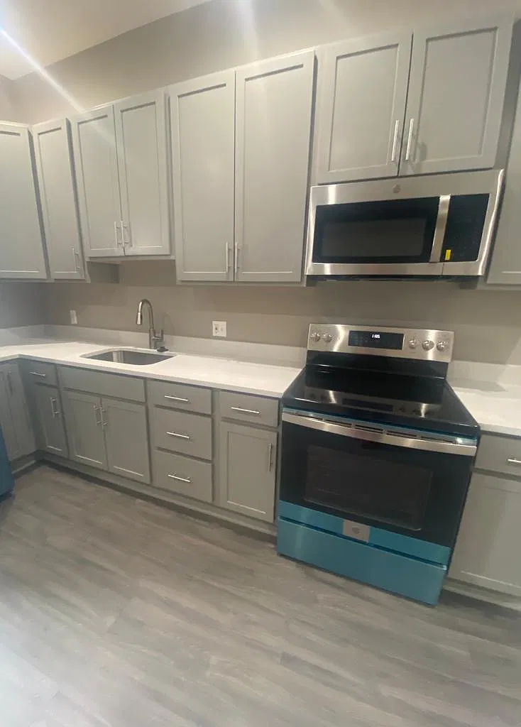 2122 Druid Hill Avenue Unit 1 — Photo 2