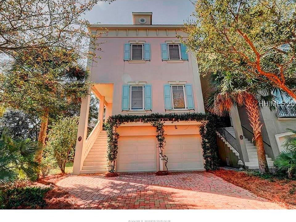 1st image of 25 Corrine Ln