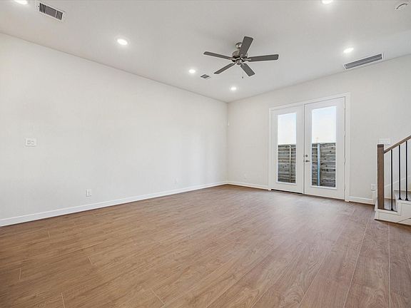 3rd image of 6517 Rena St