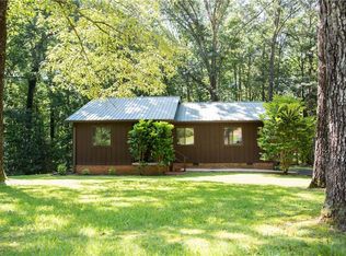 124 Springdale Dr, West Union, SC 29696