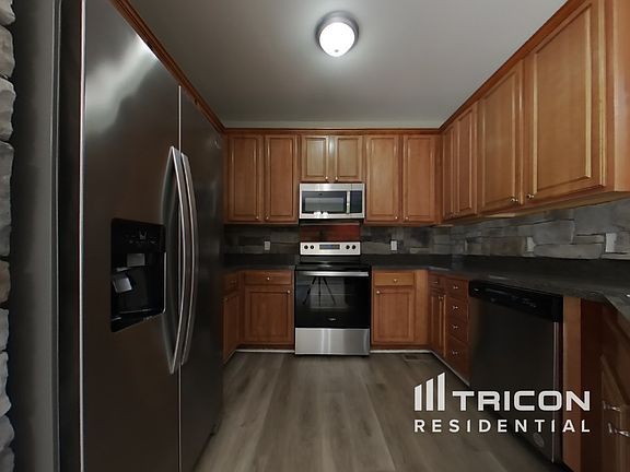 5th image of 706 Norwood Ct