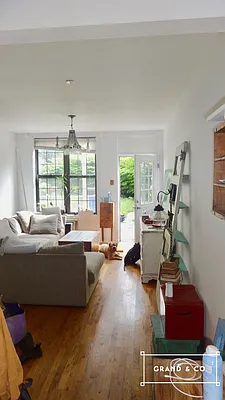 Rented by Grand & Co. | media 9