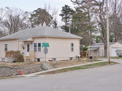 5401 Pioneers Blvd, Lincoln, NE, 68516