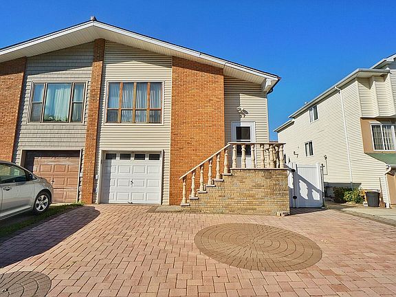 3rd image of 57 Ludwig Ln