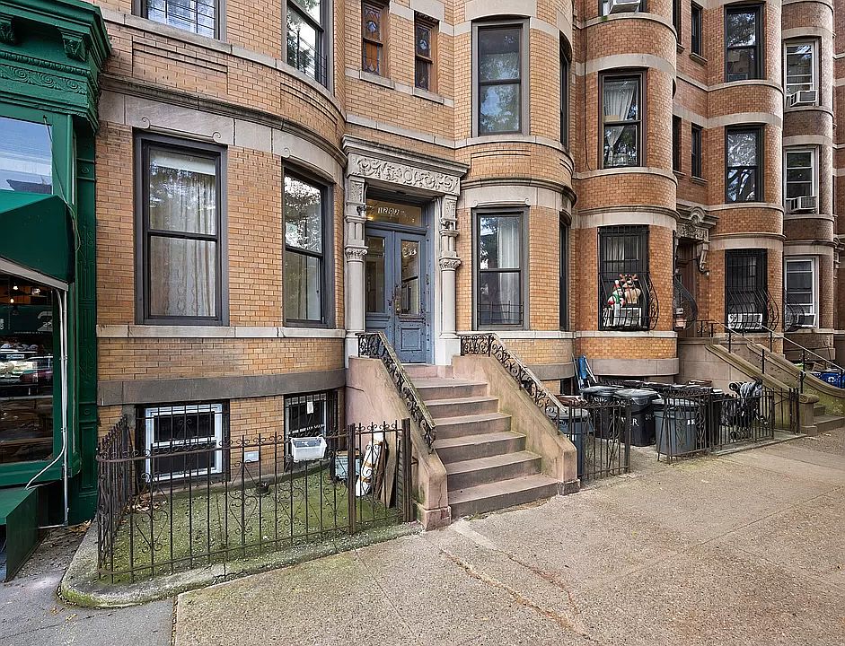 1st image of 1203 8th Ave APT 1L