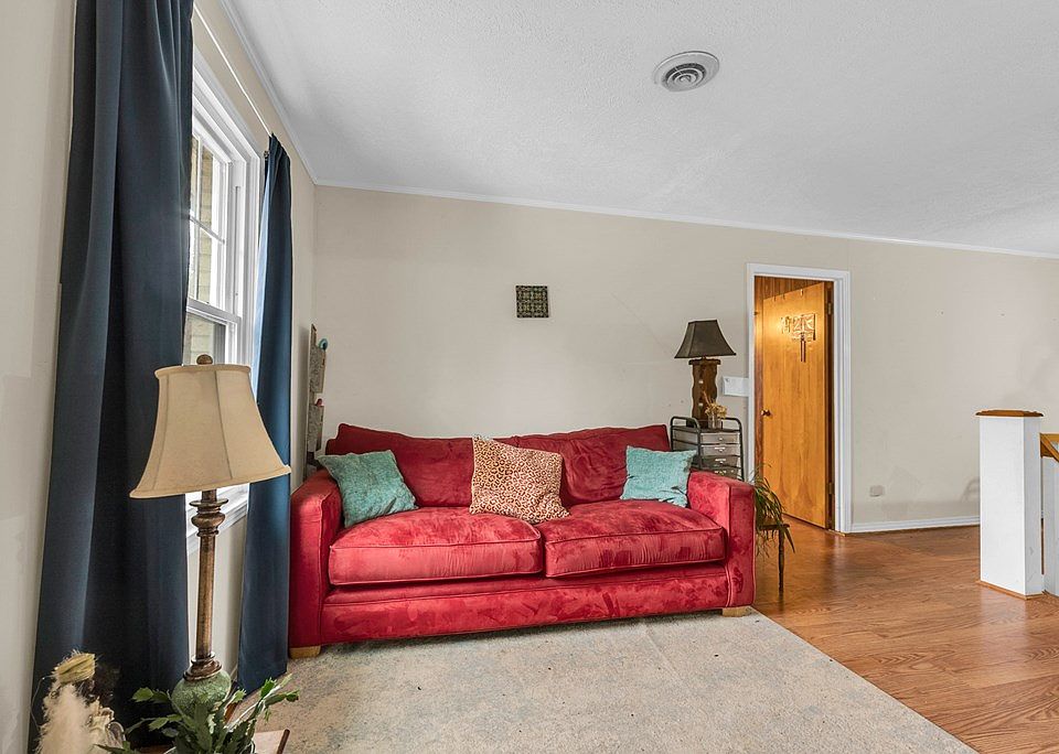 19th image of 5881 Burgess Falls Rd