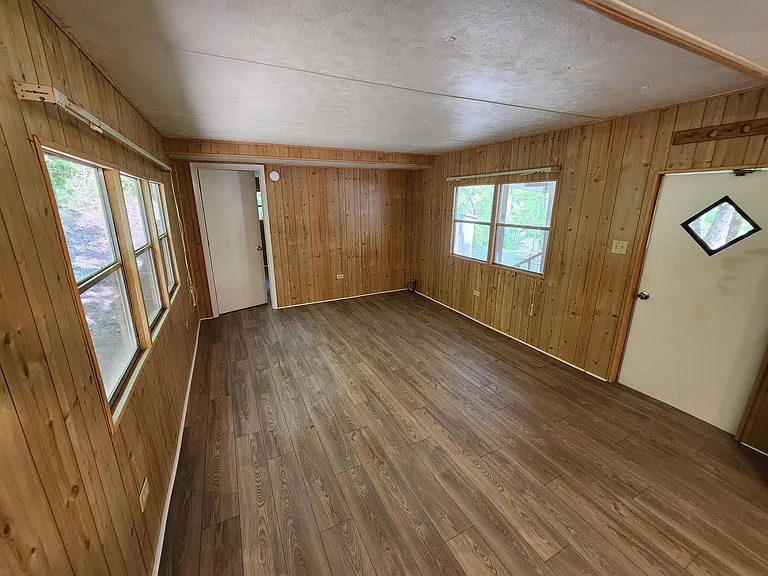 1753 E Fork Rd — Photo 7