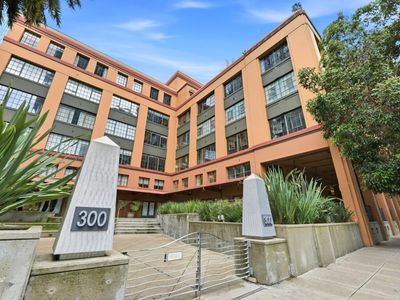 300 Beale St APT 501, San Francisco, CA, 94105