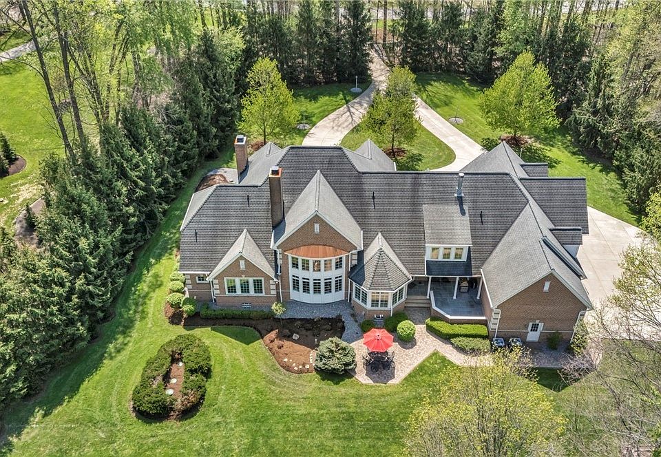 8365 Sanctuary Dr, Kirtland Hills, OH 44060 | MLS #5202231 | Zillow