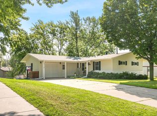 3716 Maryland Ave N, New Hope, MN 55427