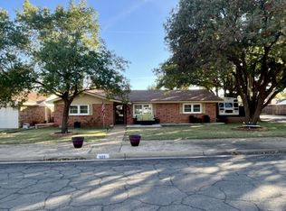 3033 68th St, Lubbock, TX 79413