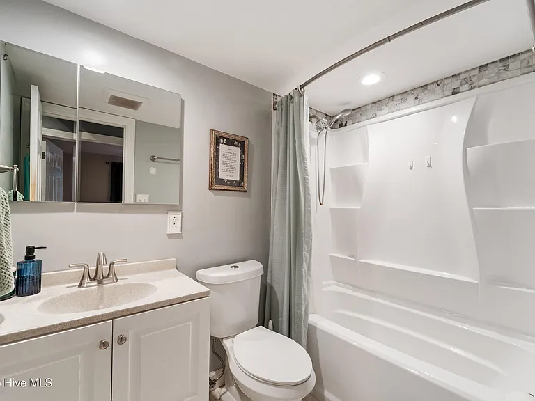226 Church Rd — Photo 13