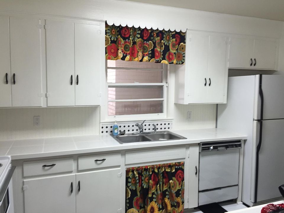1st image of 2750 Biltmore Ave