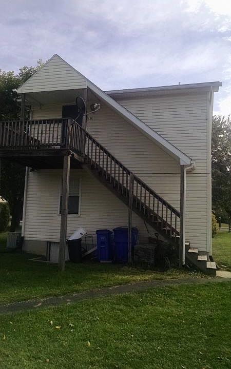 1st image of 339B Woodpoint Ave