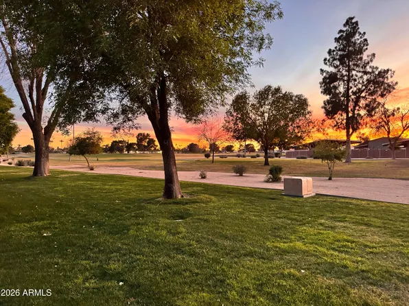 18442 N 104TH Avenue, Sun City, AZ 85373