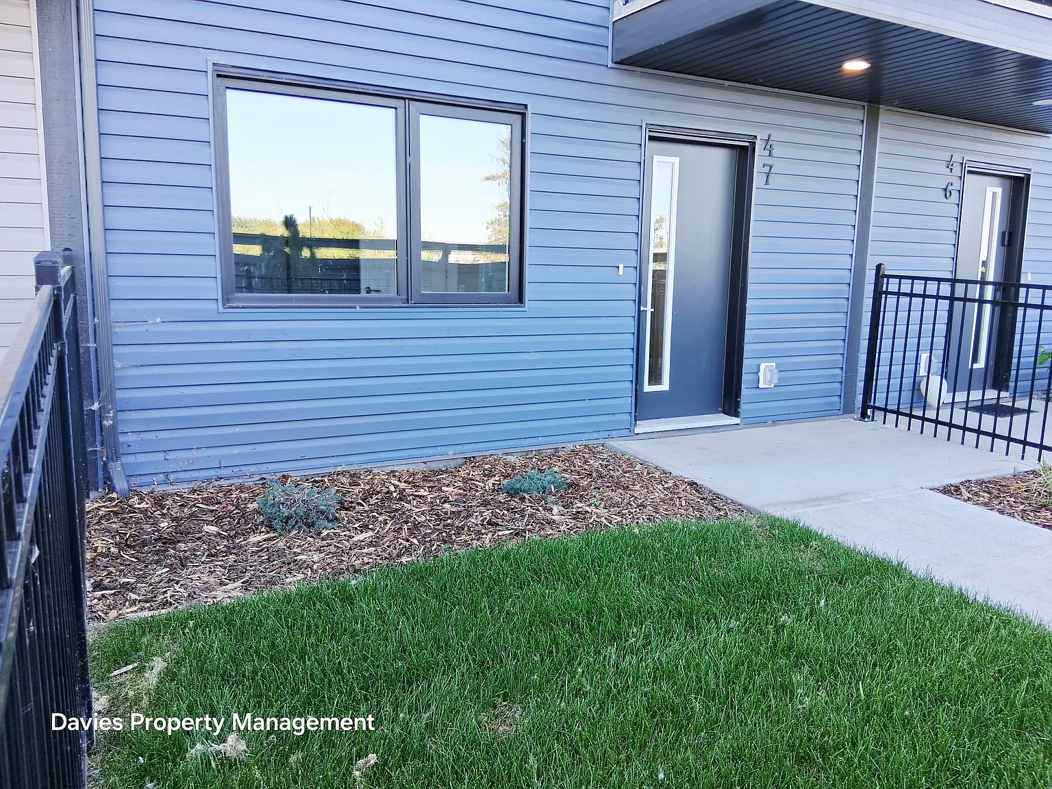 11910 35 Avenue SW - #47 — Photo 2
