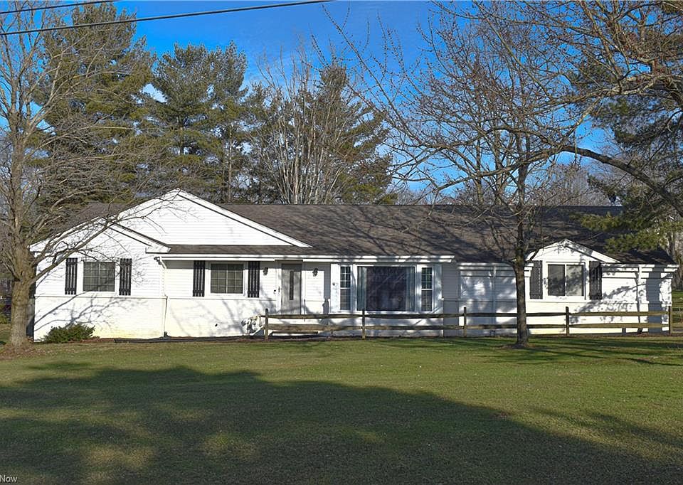 1st image of 14872 Russell Ln