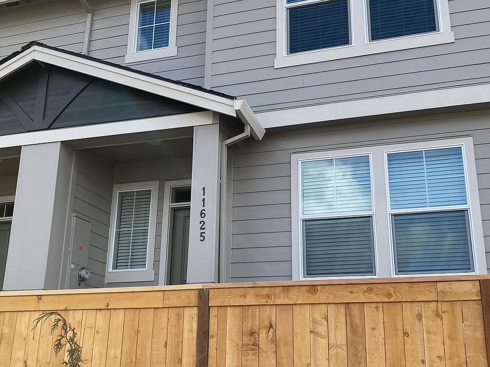 1st image of 11625 NE 28th St