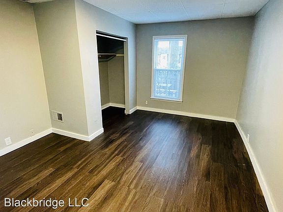 5th image of 346 Maria Ave APT 1