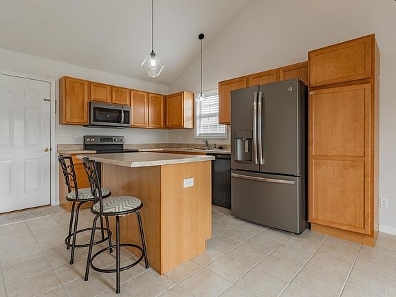 5th image of 4545 Baywood Ct