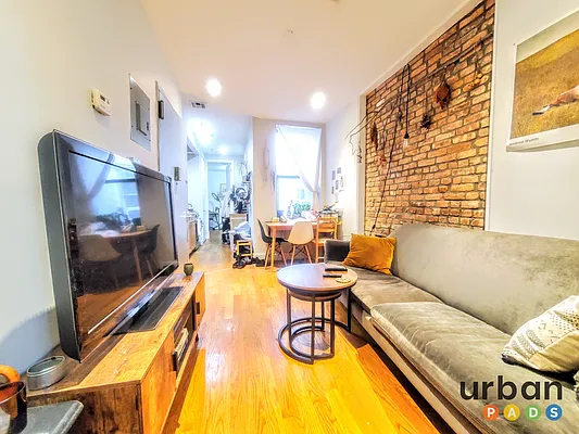 Rented by Urban Pads | media 3