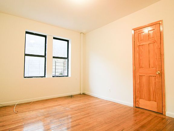 2nd image of 4717 39th St APT 1B