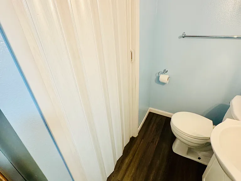 1120 Boone St — Photo 29