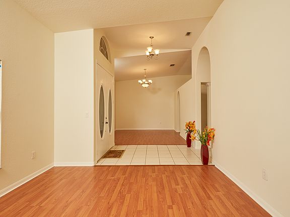 3rd image of 8360 Golden Prairie Dr