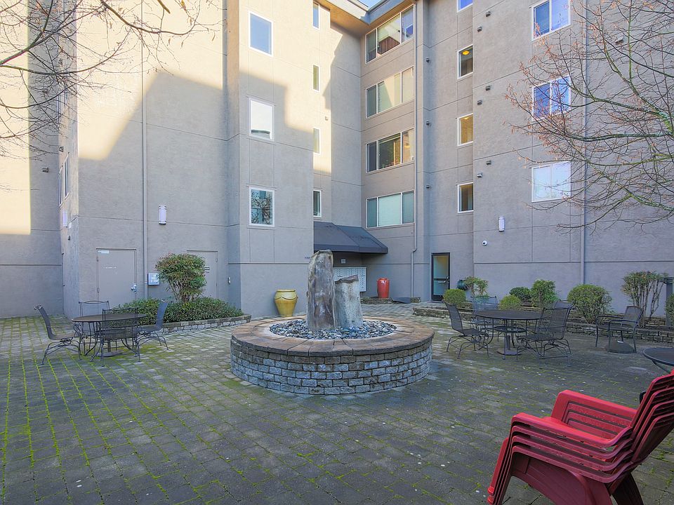 1st image of 14300 32nd Ave NE APT 108