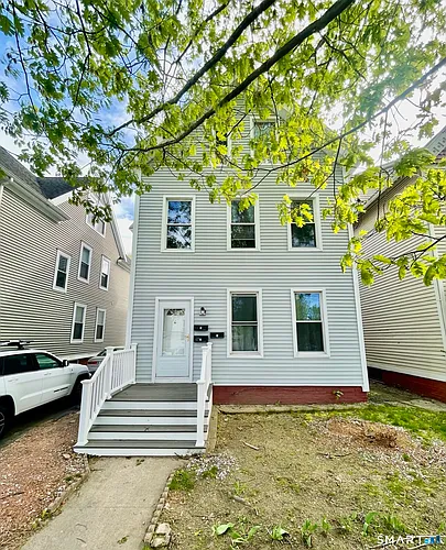 84 Lawrence St #3 Photo 1