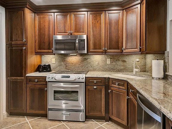 3rd image of 2673 Sabal Springs Cir APT 206