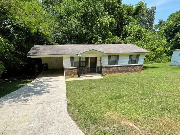 404 Ingram Ave W, Oneonta, AL 35121