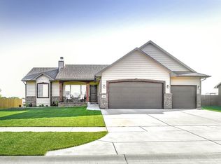 1467 N Aster St, Andover, KS 67002