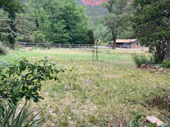 496 Mooney Blvd, Jemez Springs, NM 87025