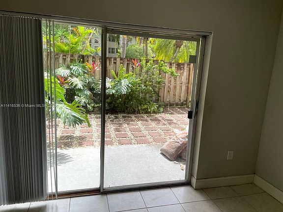 5th image of 6900 N Kendall Dr APT A106