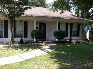 741 Armand St, Mandeville, LA 70448