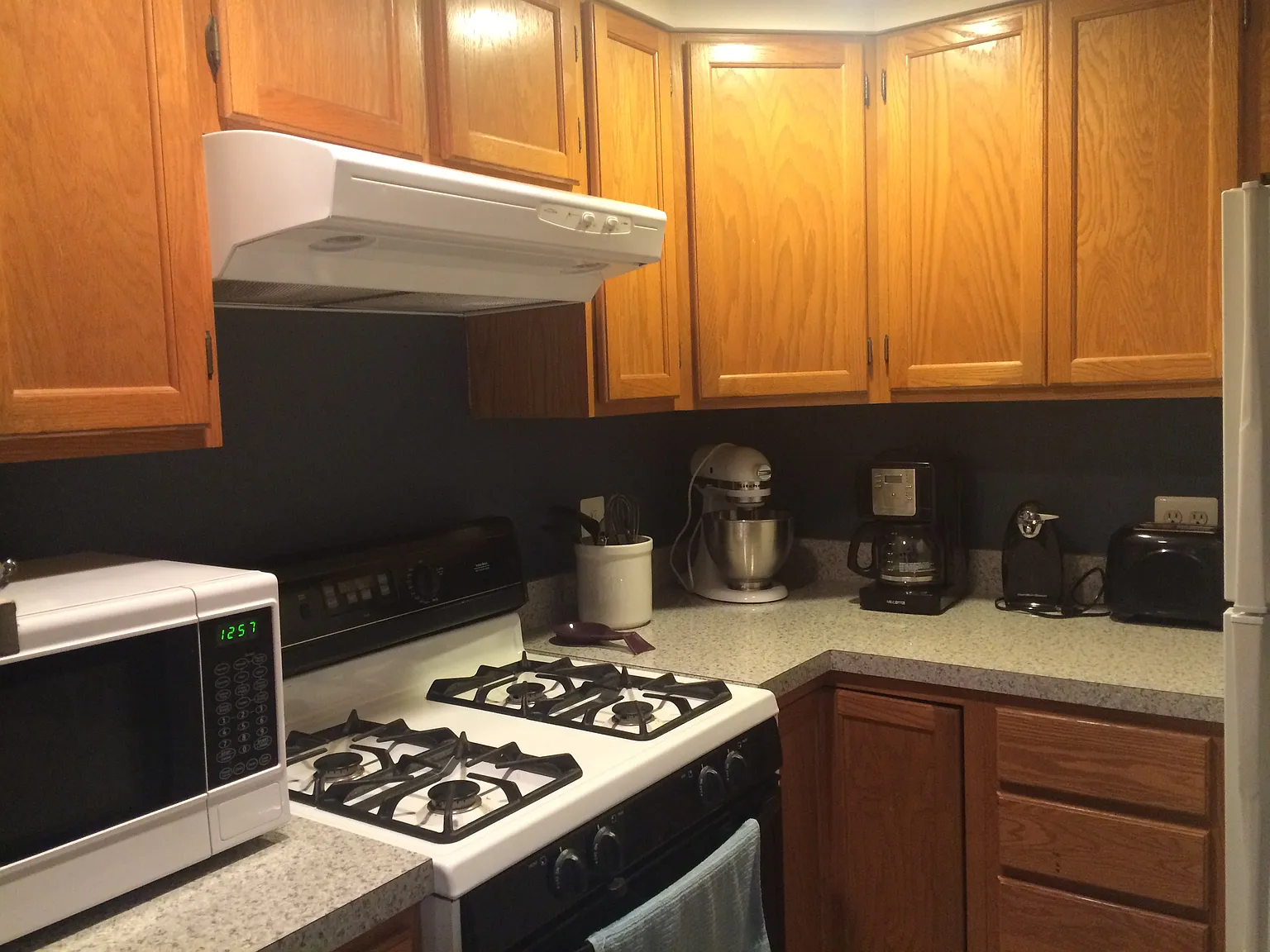 1 bed, 500 sqft, $1,700 — Photo 2