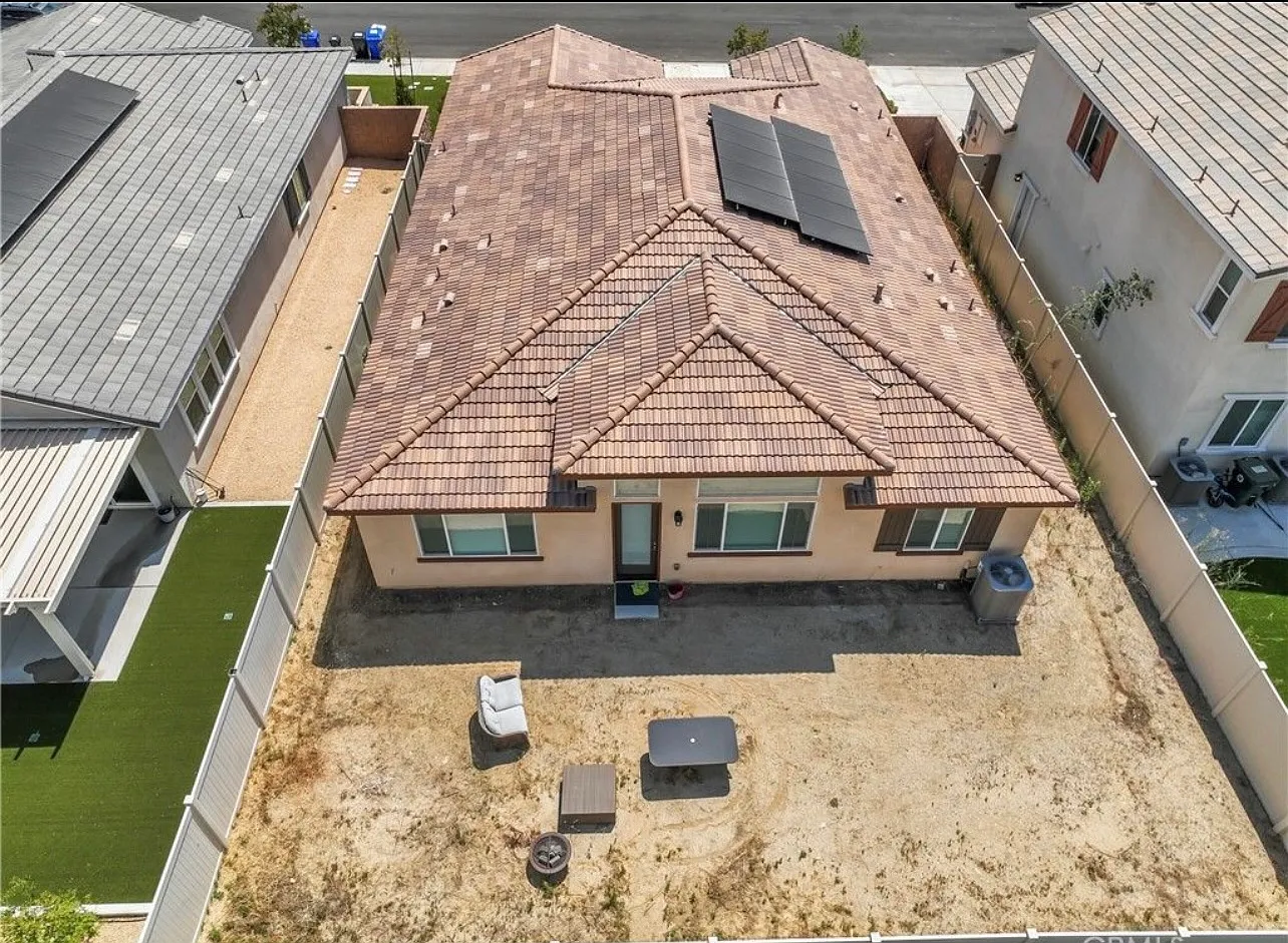 Pinon Trl, Yucaipa — Photo 2