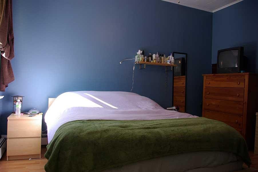 2nd image of 380 2nd St APT 3A