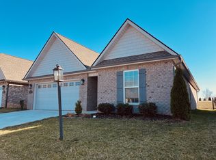 230 Sand Hills Dr, Maryville, TN 37801