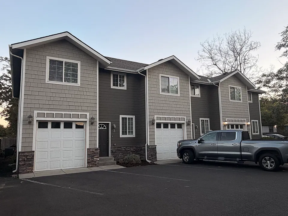 117 NE C St #3