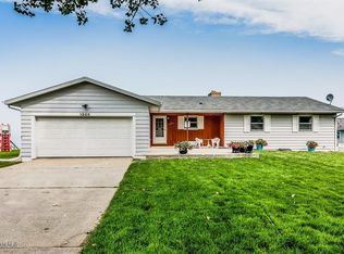 1200 Shore Dr, New Buffalo, MI 49117