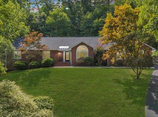 140 Bogey Ln, Salem, VA 24153