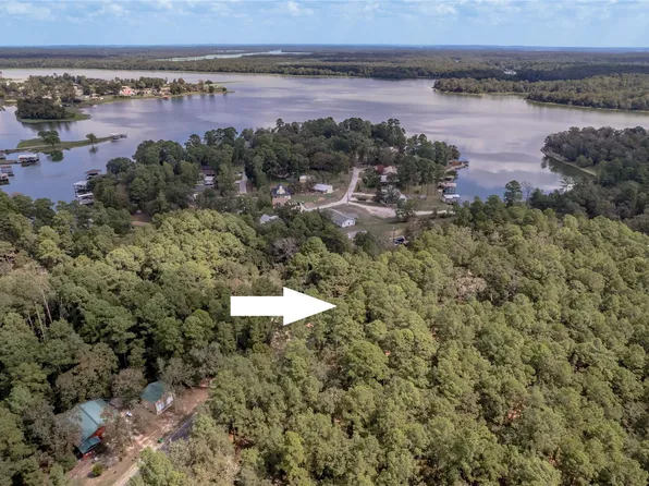 Forest Creek Dr, Huntsville, TX 77320
