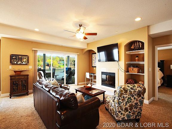 3rd image of 647 Wilbus Dr