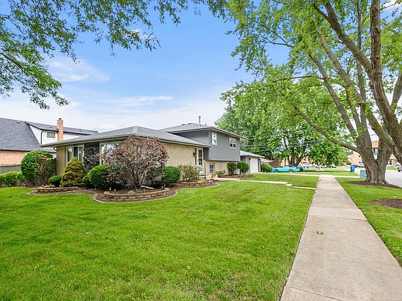 3rd image of 3700 W 120th Pl
