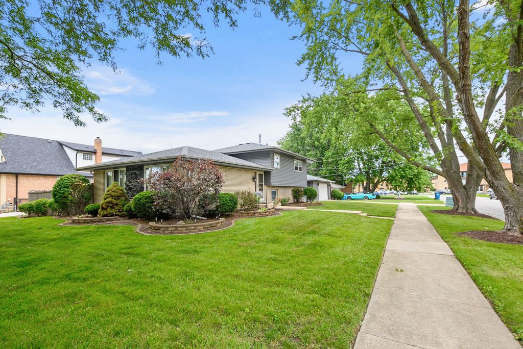 3700 W 120th Pl, Alsip, IL - View 3