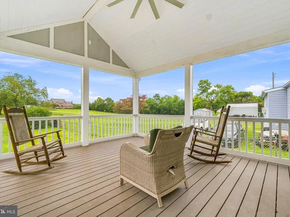 48 Ringgold Rd, Fredericksburg, VA 22405