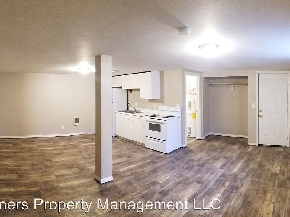 2nd image of 49 E Main St APT 6